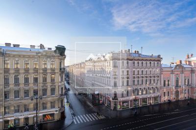 3-к квартира, Невский проспект, 74-76 за 29 000 тыс.р.