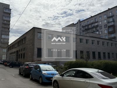 Помещение, Свердловская наб., 60 за 3 660 000
