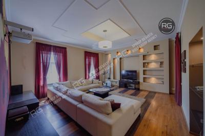 6-к квартира, Реки Фонтанки наб., 181 за 33 000 тыс.р.