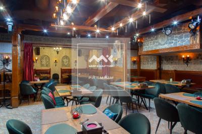 Торг.помещение, Сикейроса ул., 1 за 320 000