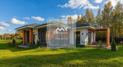 Дом, Романовка п., Персиковая ул., 8 за 27 114