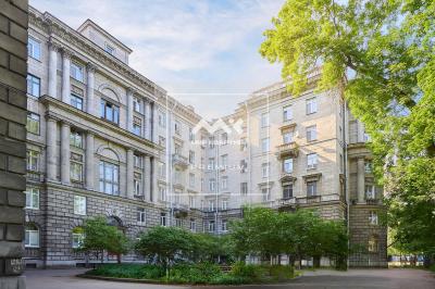 3-к квартира, Рентгена ул., 6 за 28 000 тыс. руб.