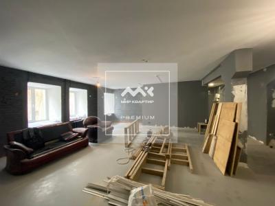 Помещение, Малая Морская ул., 6 за 220 000