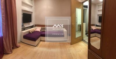 4-к квартира, Лахтинская ул., 7 за 23 498 тыс.р.