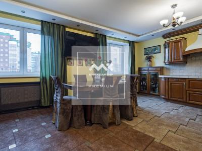 4-к квартира, 2-я Жерновская ул., 23 за 40 003 тыс.р.