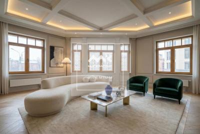 4-к квартира, Реки Карповки наб., 31 за 103 000 тыс. руб.