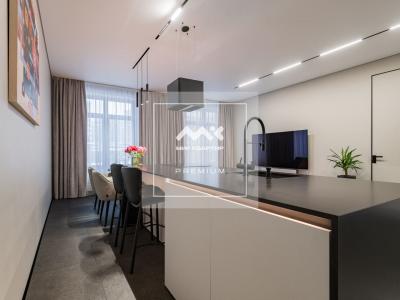 5-к квартира, Петровский проспект, 9 за 95 000 тыс. руб.