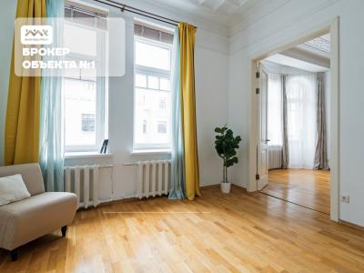 3-к квартира, Съезжинская ул., 16 за 54 990 тыс. руб.