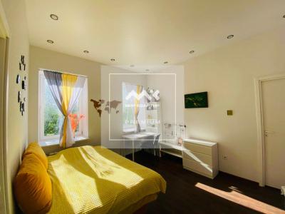 3-к квартира, Канала Грибоедова наб., 72 за 15 000 тыс. руб.