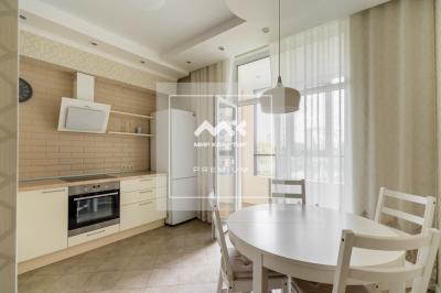 1-к квартира, Жукова ул., 1 за 21 500 тыс.р.