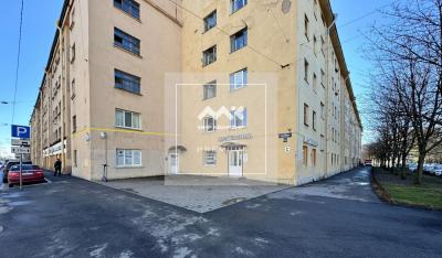 Помещение, Решетникова ул., 17 за 90 000