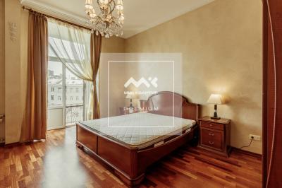 2-к квартира, Съезжинская ул., 11 за 80 000  р./мес.