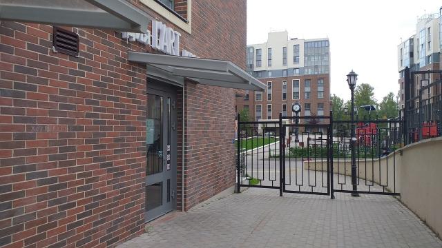 ш. Петергофское, 72 к.4