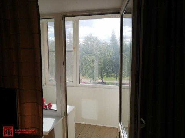 Стрельна г., Львовская ул., д 27