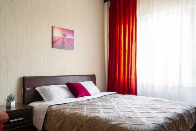 Парашютная ул., 27к1