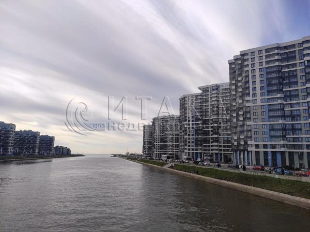 ул. Маршала Захарова, 8