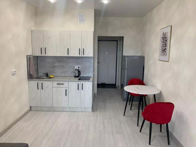 Ленинградская область, Кудрово г., Солнечная улица, 10