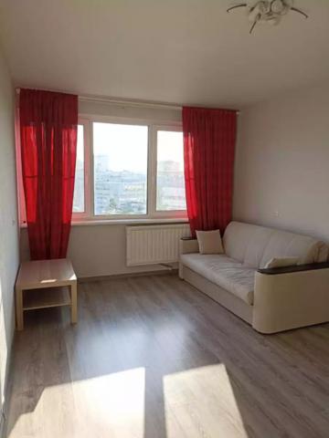 Ивана Фомина ул., 7к1