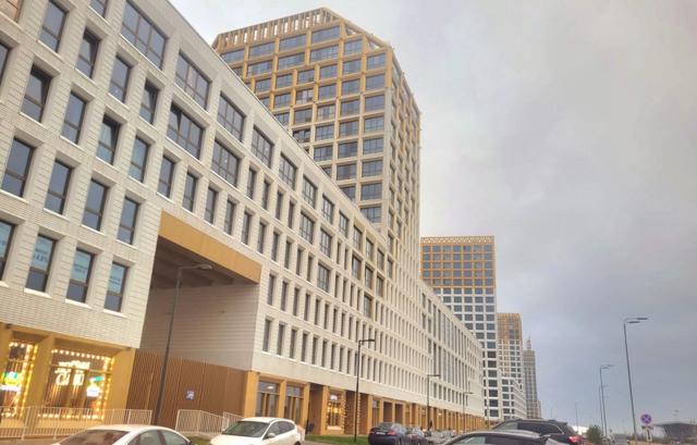 Челюскина ул., 6