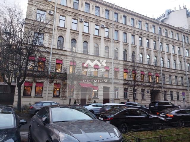 Лахтинская ул., 7