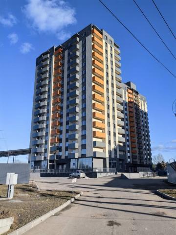 Свердлова пос., 1-й мкр., д 10/1