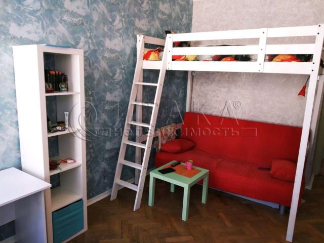 линия. 6-я В.О., 41