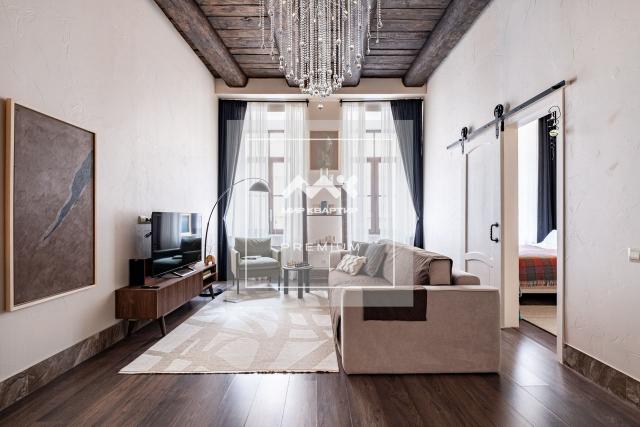 Коломенская ул., 33/40