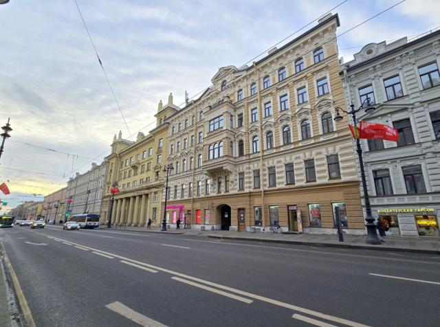 Невский пр., 105