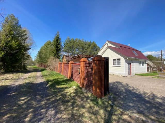 Ленинградская область, Ермилово пос., Б/Н