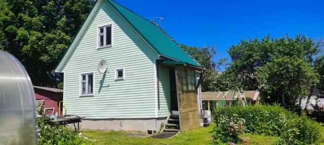 Ленинградская область, Мга пос., Футбольная ул., 22