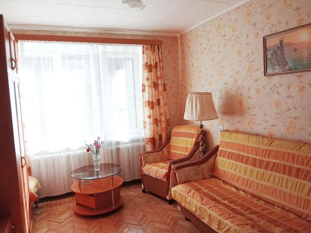 Металлистов пр., 18