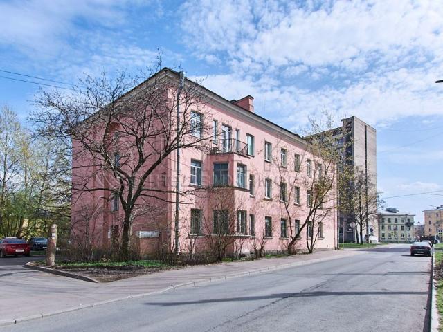 ул. Баррикадная, 20