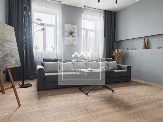 Литейный проспект, 11