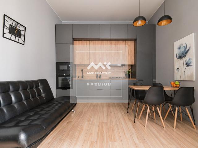 Литейный проспект, 11