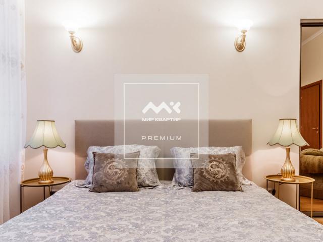 Малая Конюшенная ул., 12