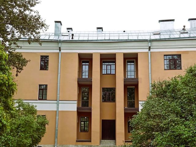 Бабушкина ул., 18 П