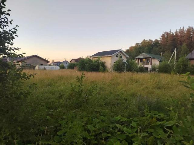 Ленинградская область, Узигонты дер., Грибная ул., 15