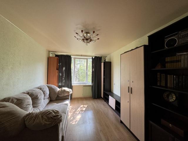 Лужская ул., 6