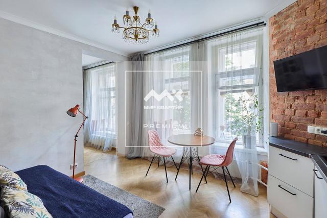 Мытнинская ул., 5