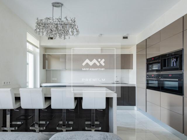 Новгородская ул., 23