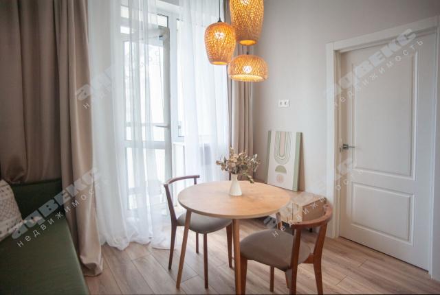 Ленинградская область, Кудрово г., Строителей пр., 1