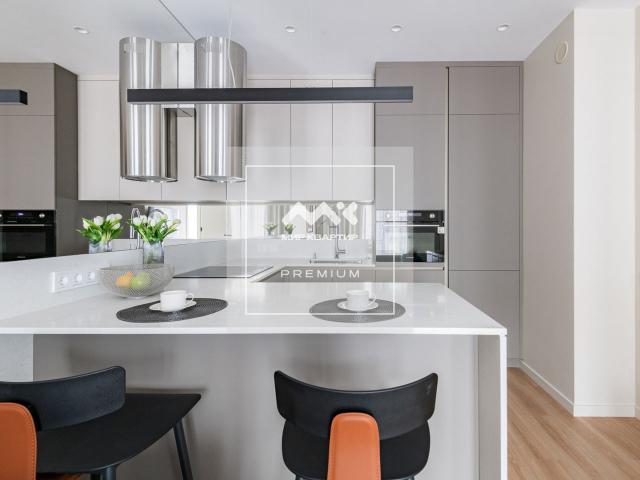 Белоостровская ул., 10