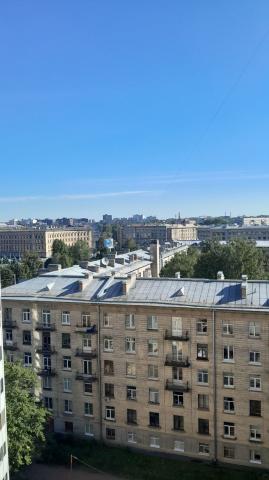 Зеленогорская ул., 7