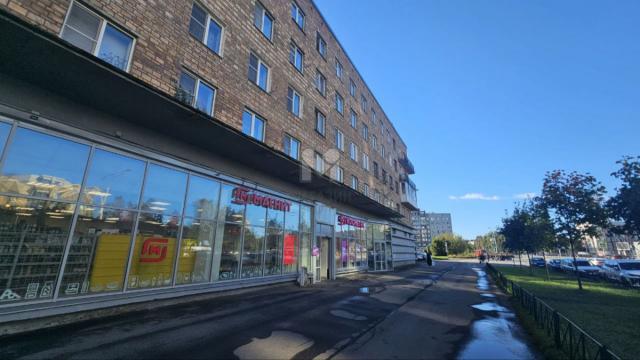 Шелгунова ул., 12