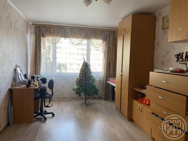 Ломоносов г., Победы ул., д 36