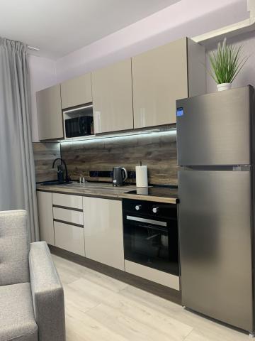 Фарфоровская ул., 7