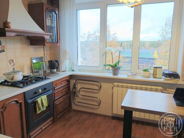 Рощино пос., Советская ул., д 27