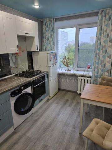 ул. Лёни Голикова, 25