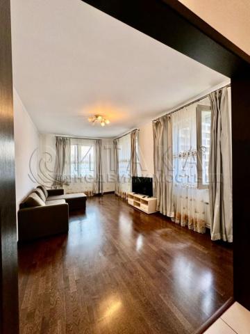 пр-кт. Медиков, 10к7