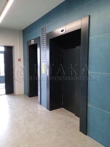 ул. Маршала Захарова, 8